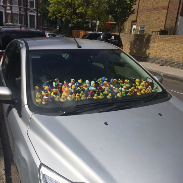 Oh West Hampstead, there are few words... What the duck??? Seen by @rlawrence27 